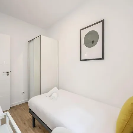 Urban Tranquility In Madrid - Just Relax & Enjoy Apartment Exterior photo