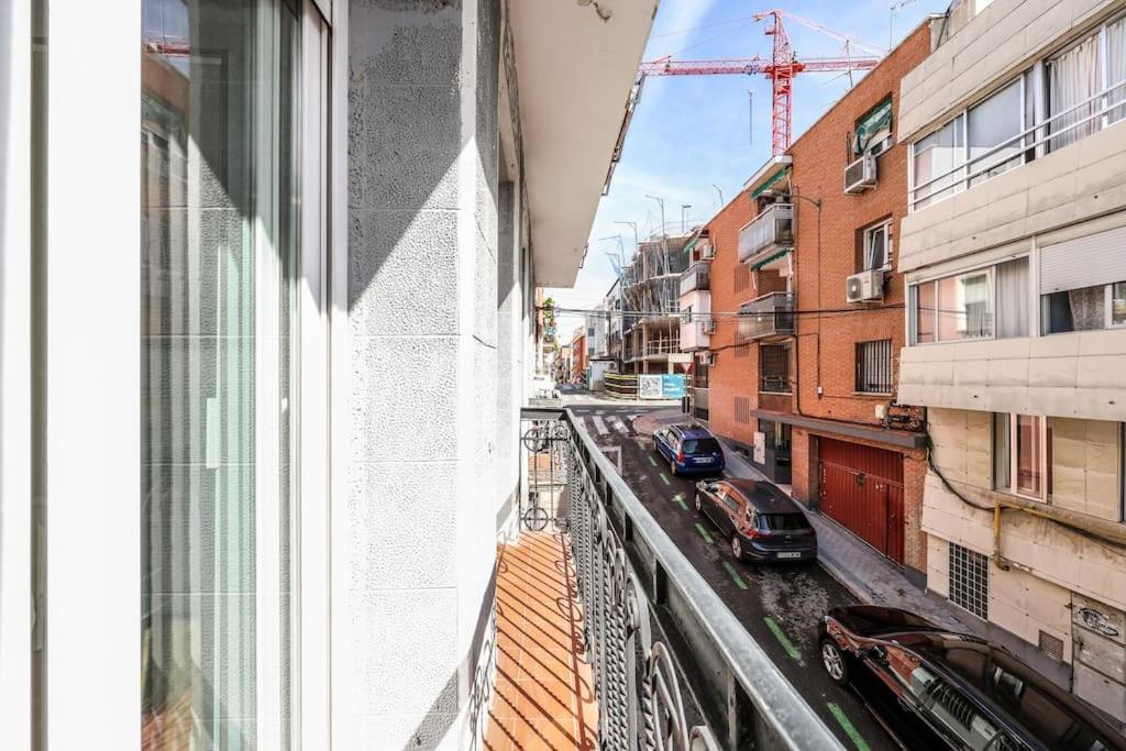 Urban Tranquility In - Just Relax & Enjoy Appartement